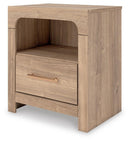 Kinlanni Bedroom Set - MKH Liquidation & Surplus (Cleveland, OH)