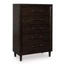 Mallenette Chest of Drawers